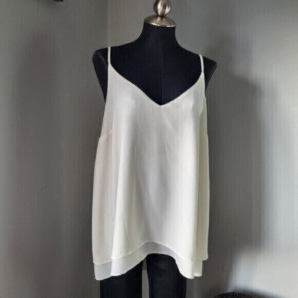 Ivory  Flowy Layered Camisole Size 1X ADDITIONELLE - Picture 3 of 9